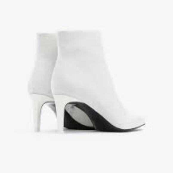 Rag & Bone Beha White Suede Leather Stiletto Ankle Boot Size 8.5 (38.5) - Picture 2 of 16